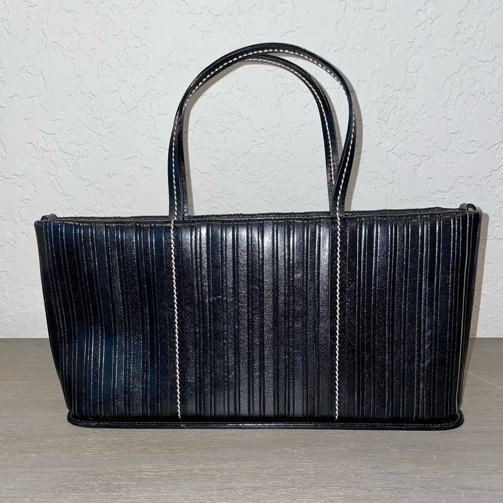 CEM Black Leather Satchel with Detachable Shoulder Strap - Picture 4 of 9